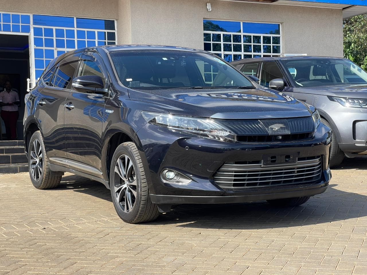 Image of Toyota Harrier Hybrid YOM - 2016