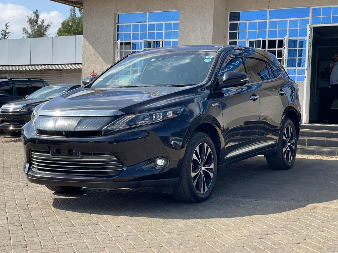 Image of Toyota Harrier Hybrid YOM - 2016