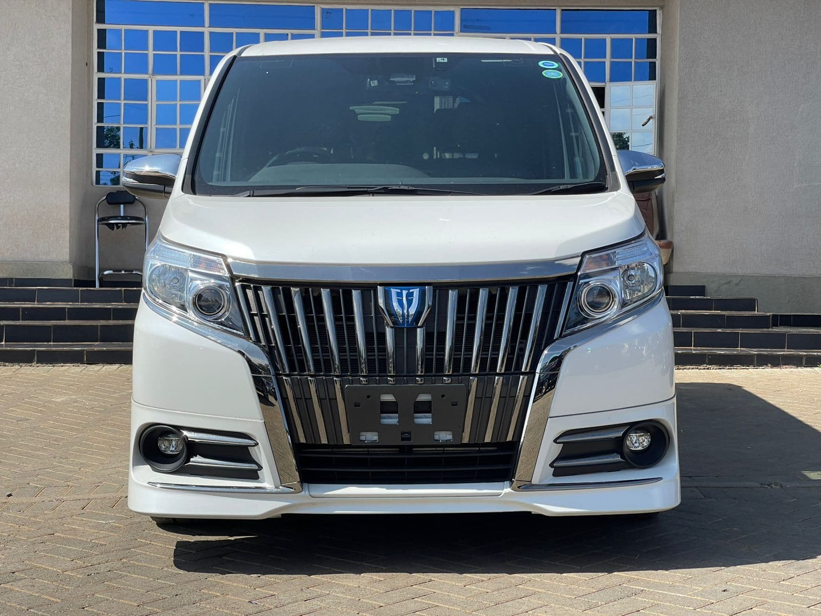 Image of Toyota Esquire YOM - 2017