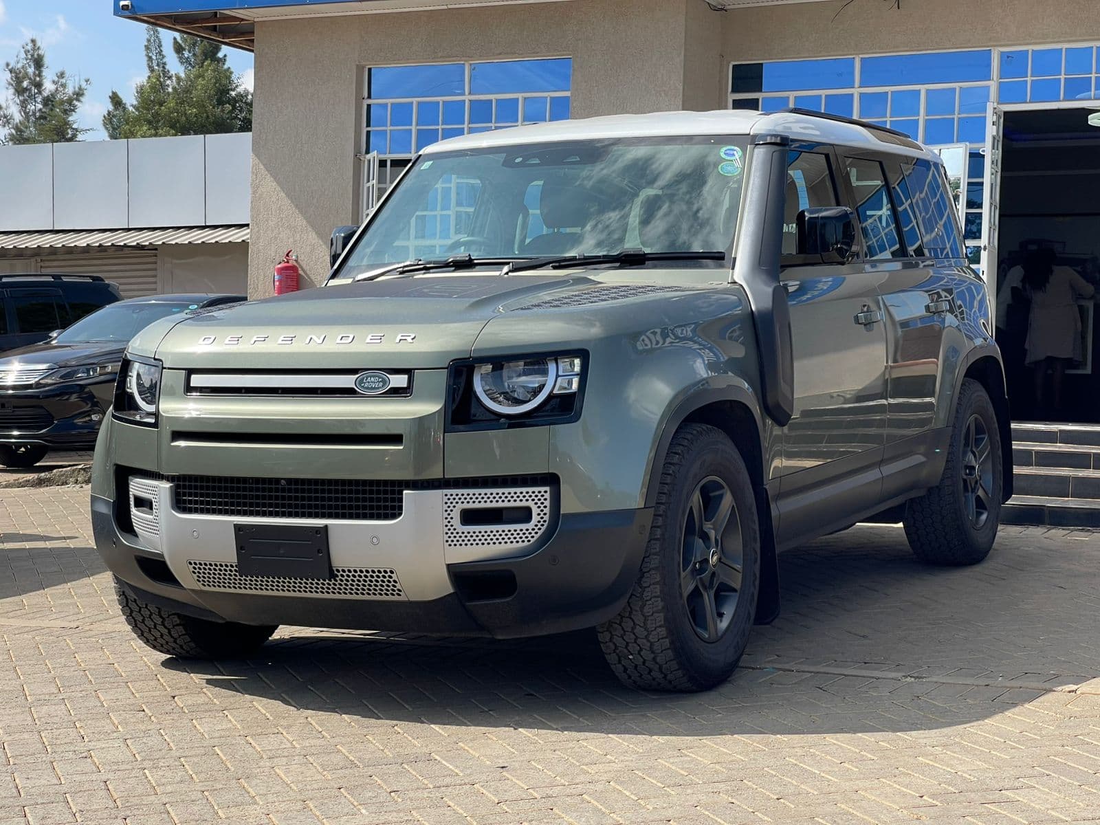 Image of Landrover Defender 110 YOM - 2020
