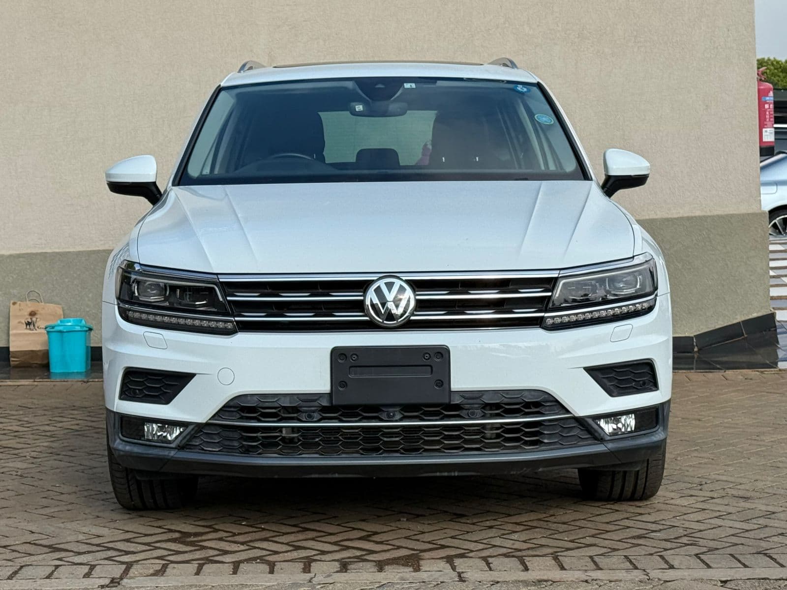 Image of Volkswagen Tiguan YOM - 2017
