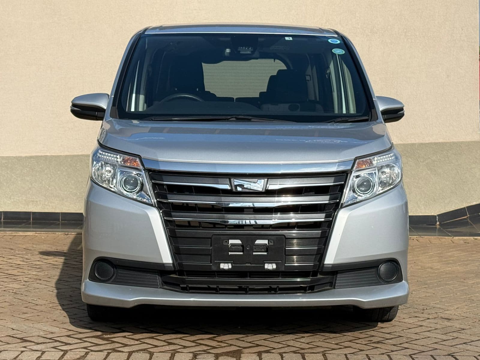 Image of Toyota Noah YOM - 2017