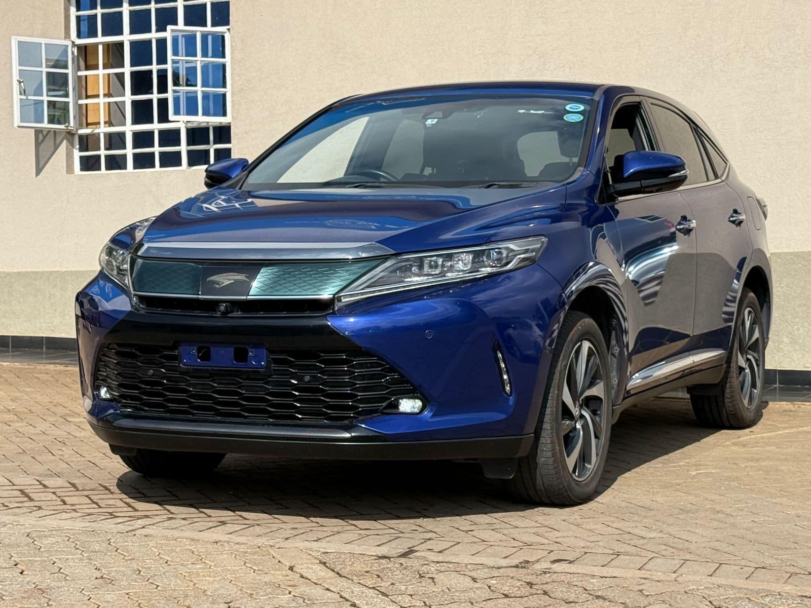 Image of Toyota Harrier Turbo YOM - 2017