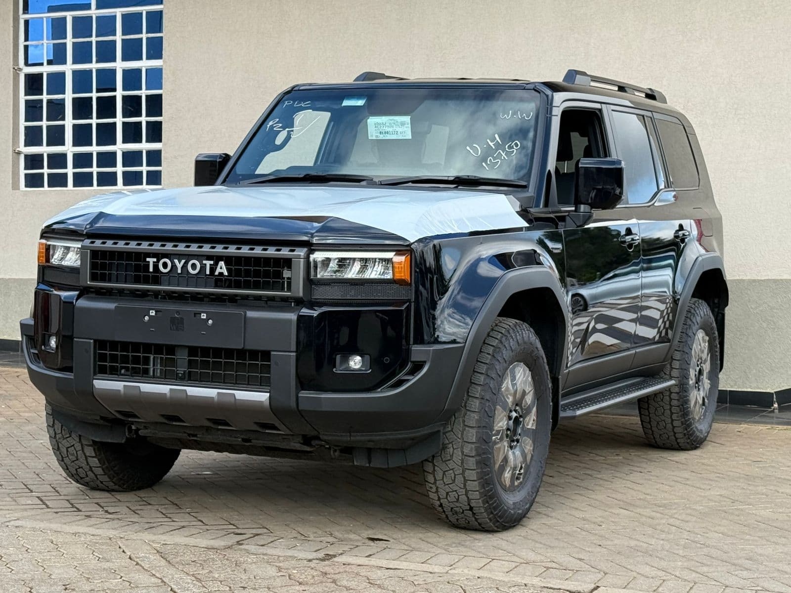Image of Toyota LandCruiser Prado J250 YOM - 2024