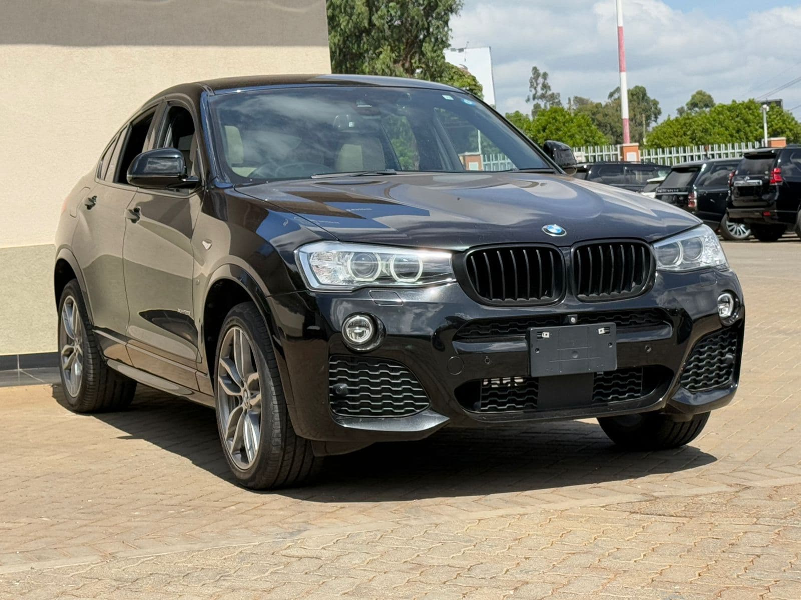 Image of BMW X4 Sunroof YOM - 2017