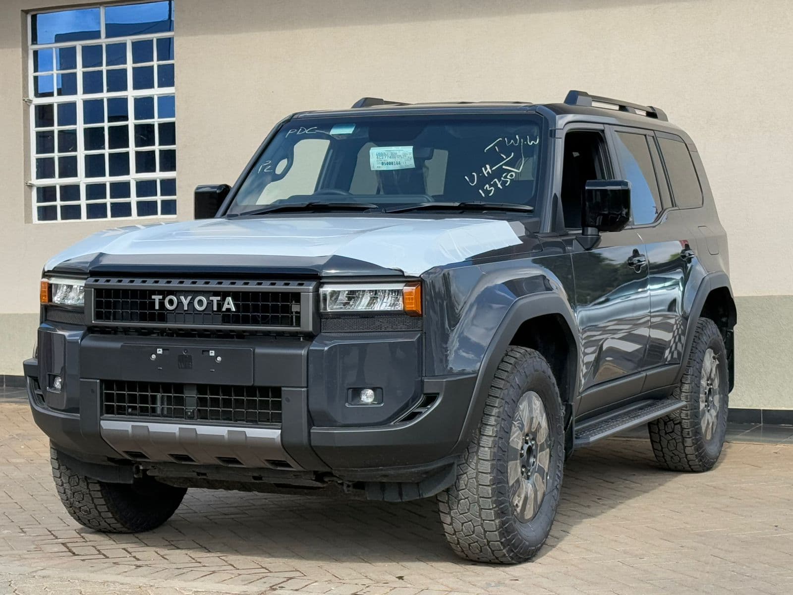 Image of Toyota LandCruiser Prado J250 YOM - 2024