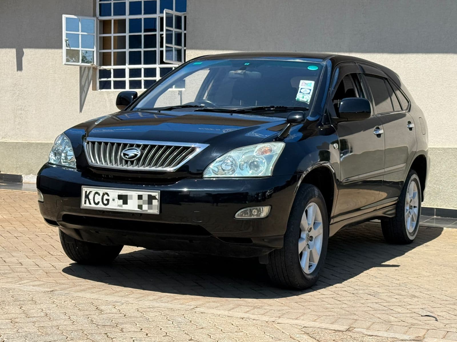 Image of Toyota Harrier YOM - 2008