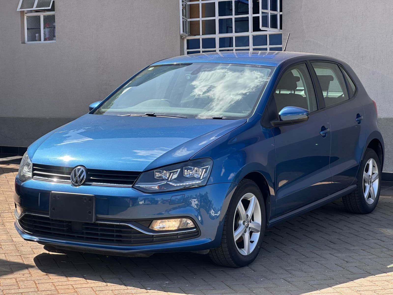 Image of Volkswagen Polo YOM - 2017