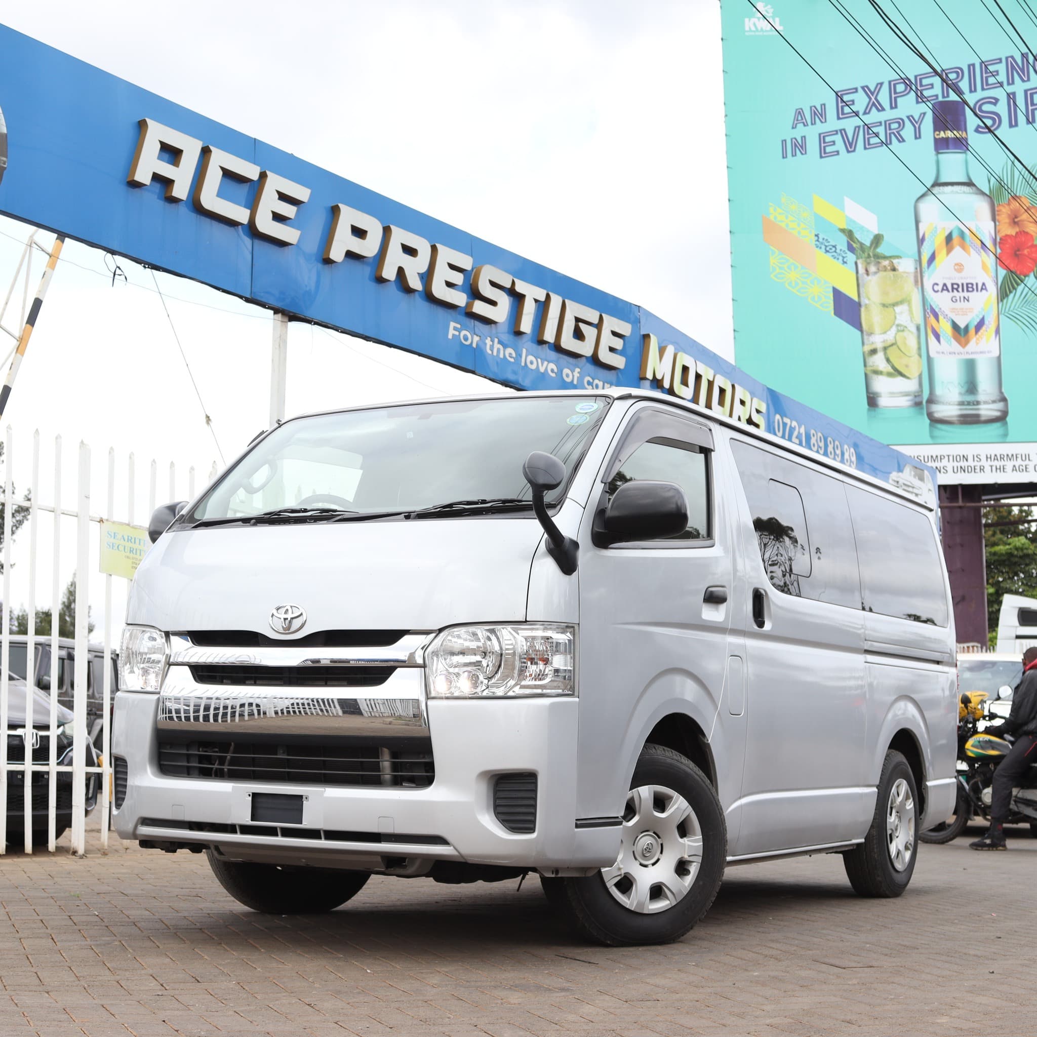 Image of Toyota Hiace Super GL YOM - 2017