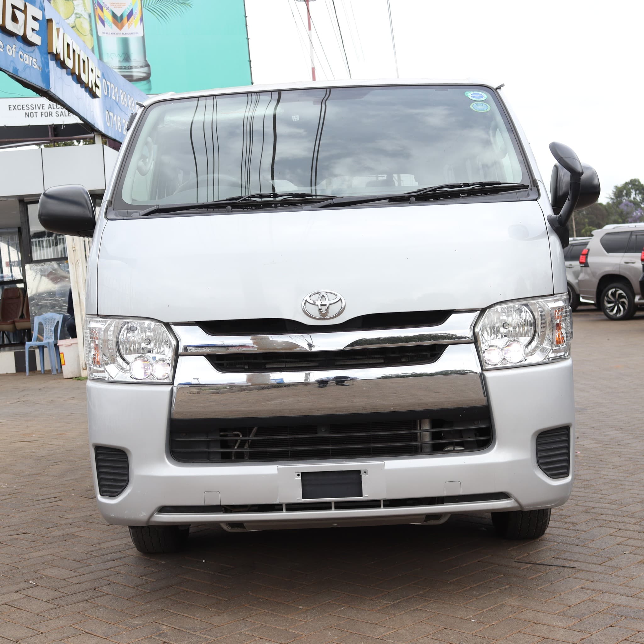 Image of Toyota Hiace Super GL YOM - 2017
