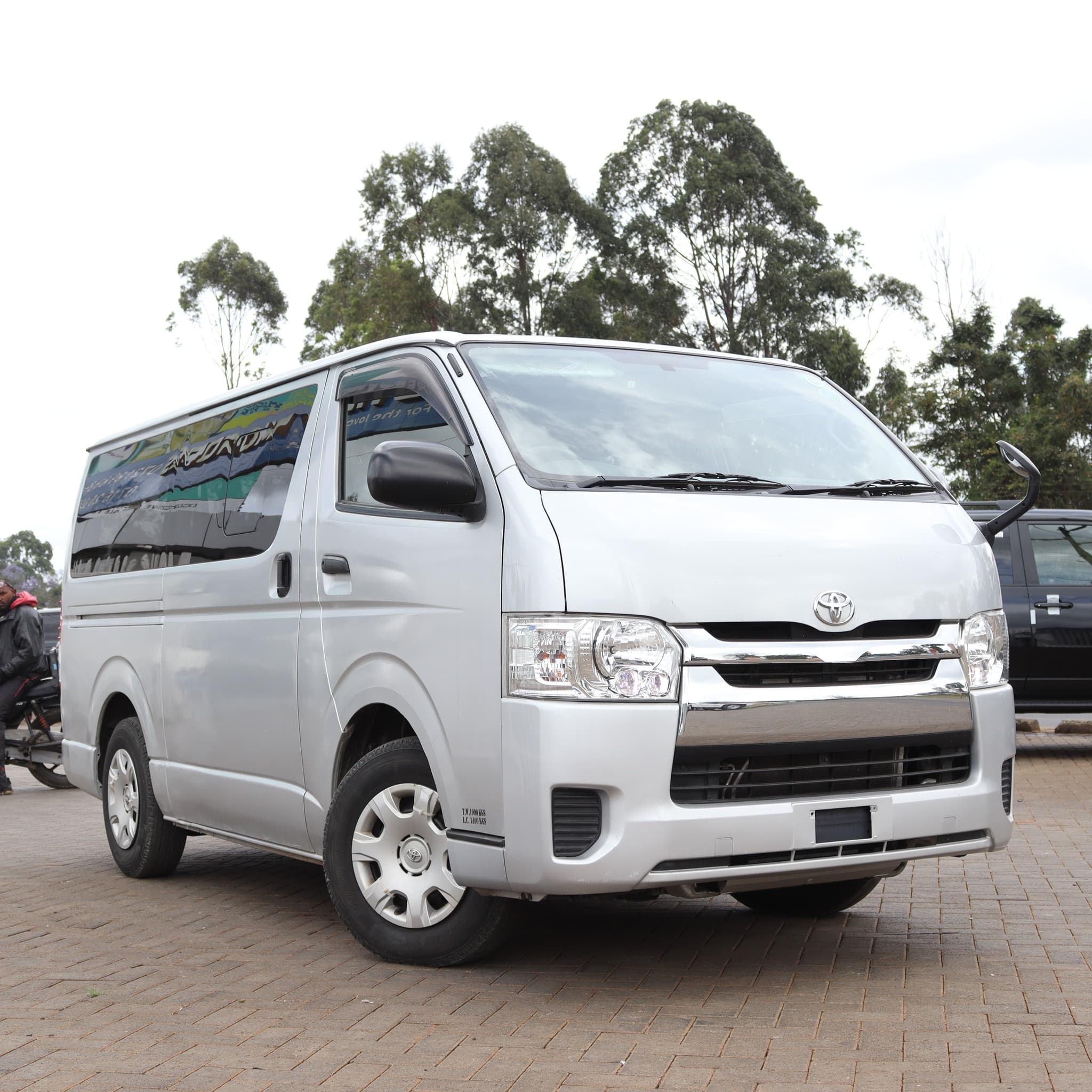 Image of Toyota Hiace Super GL YOM - 2017