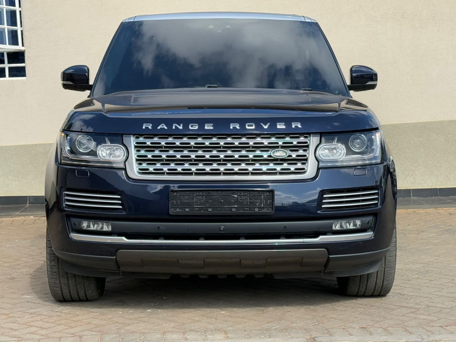 Image of Range Rover Vogue Autobiography YOM - 2017
