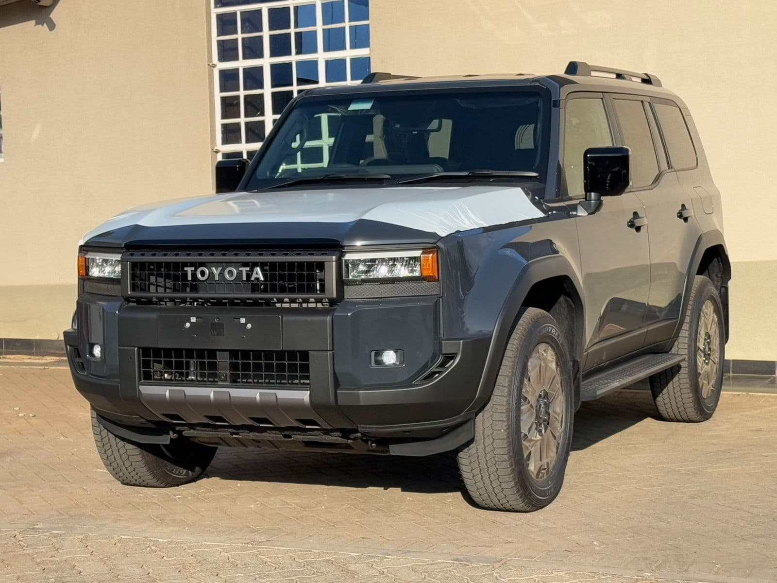 Image of Toyota LandCruiser Prado J250 YOM - 2024