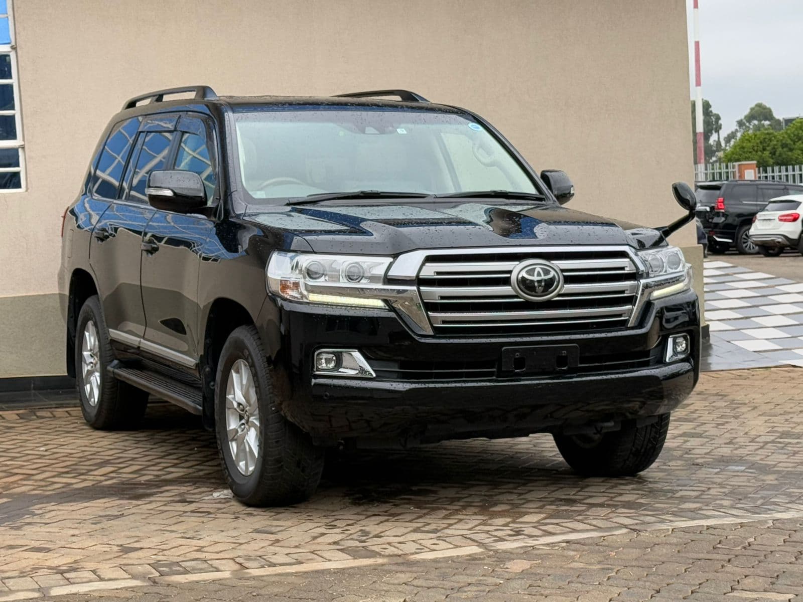 Image of Toyota Land Cruiser ZX V8 YOM - 2017