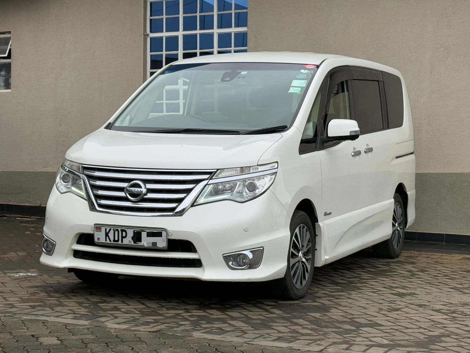 Image of Nissan Serena YOM - 2016