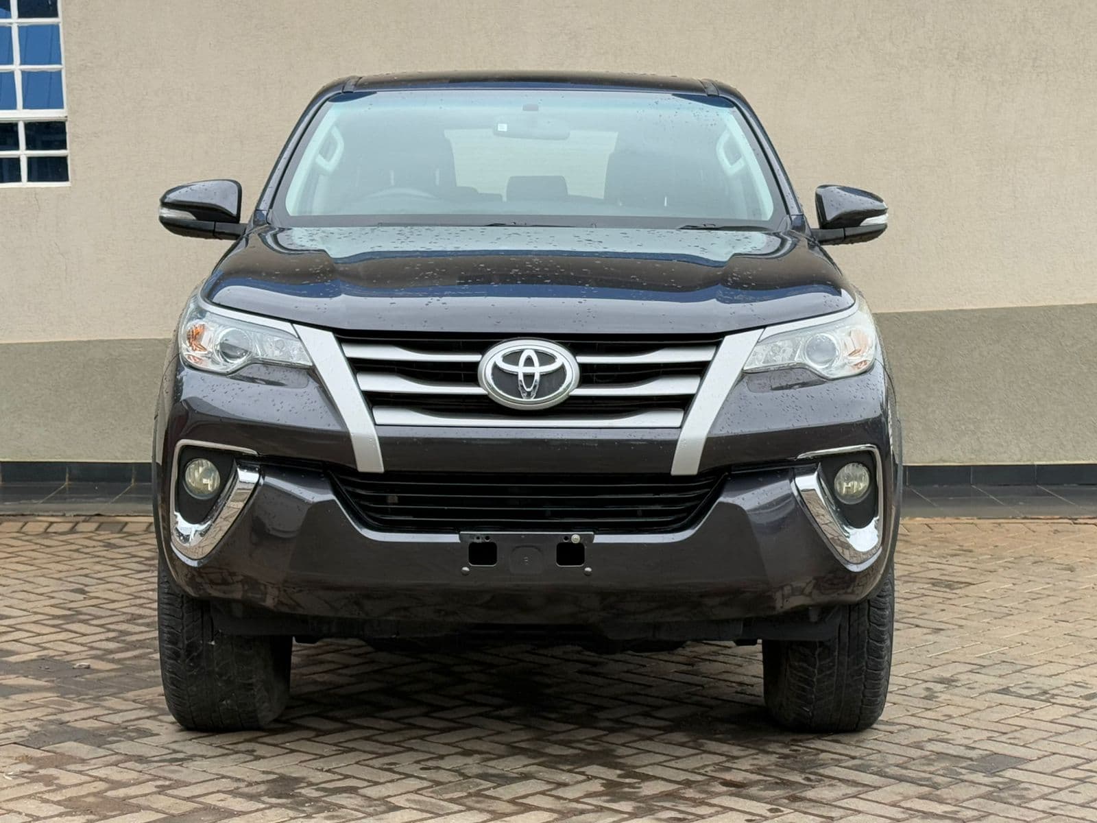 Image of Toyota Fortuner YOM - 2015