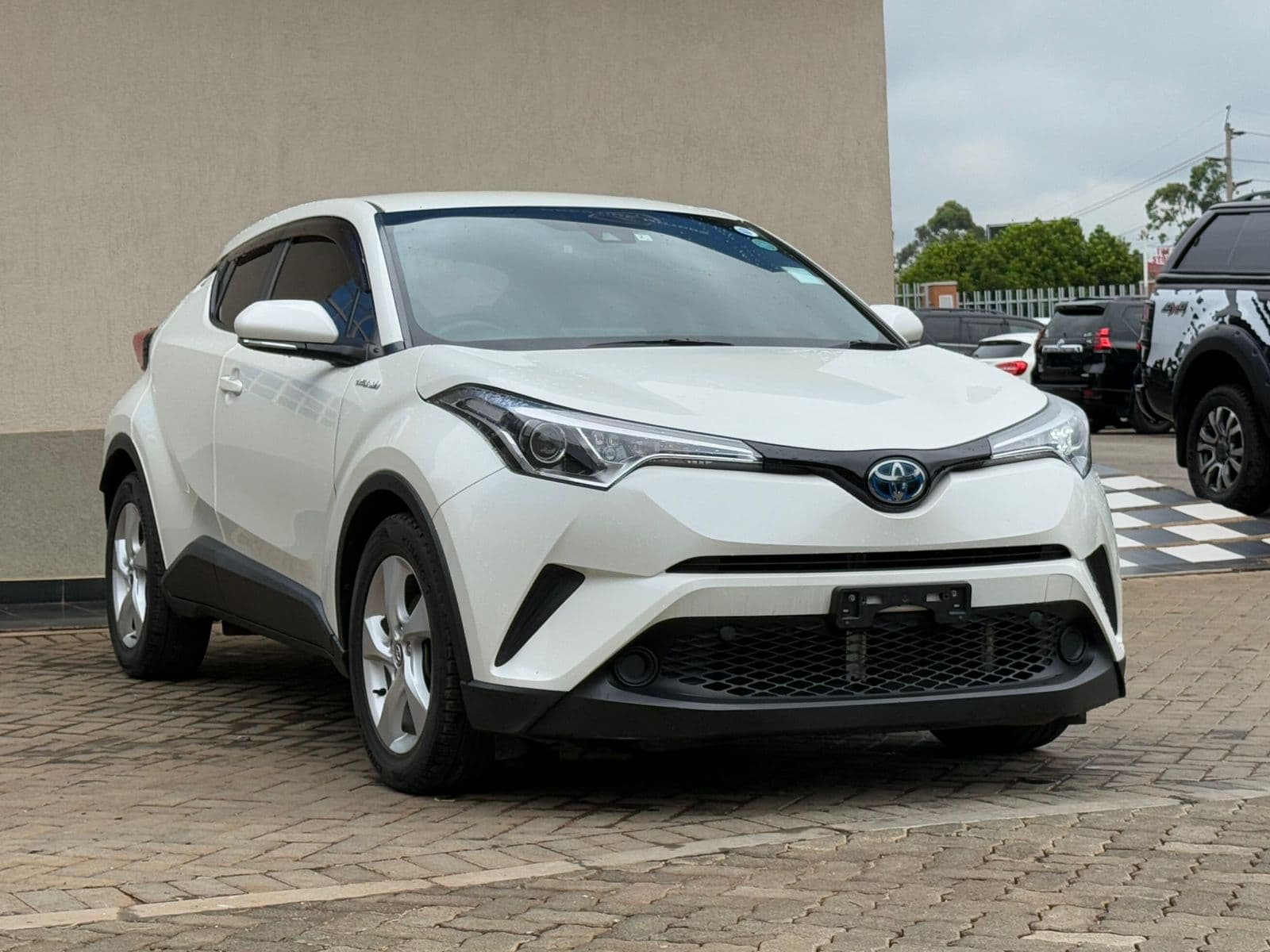 Image of Toyota C-HR YOM - 2017
