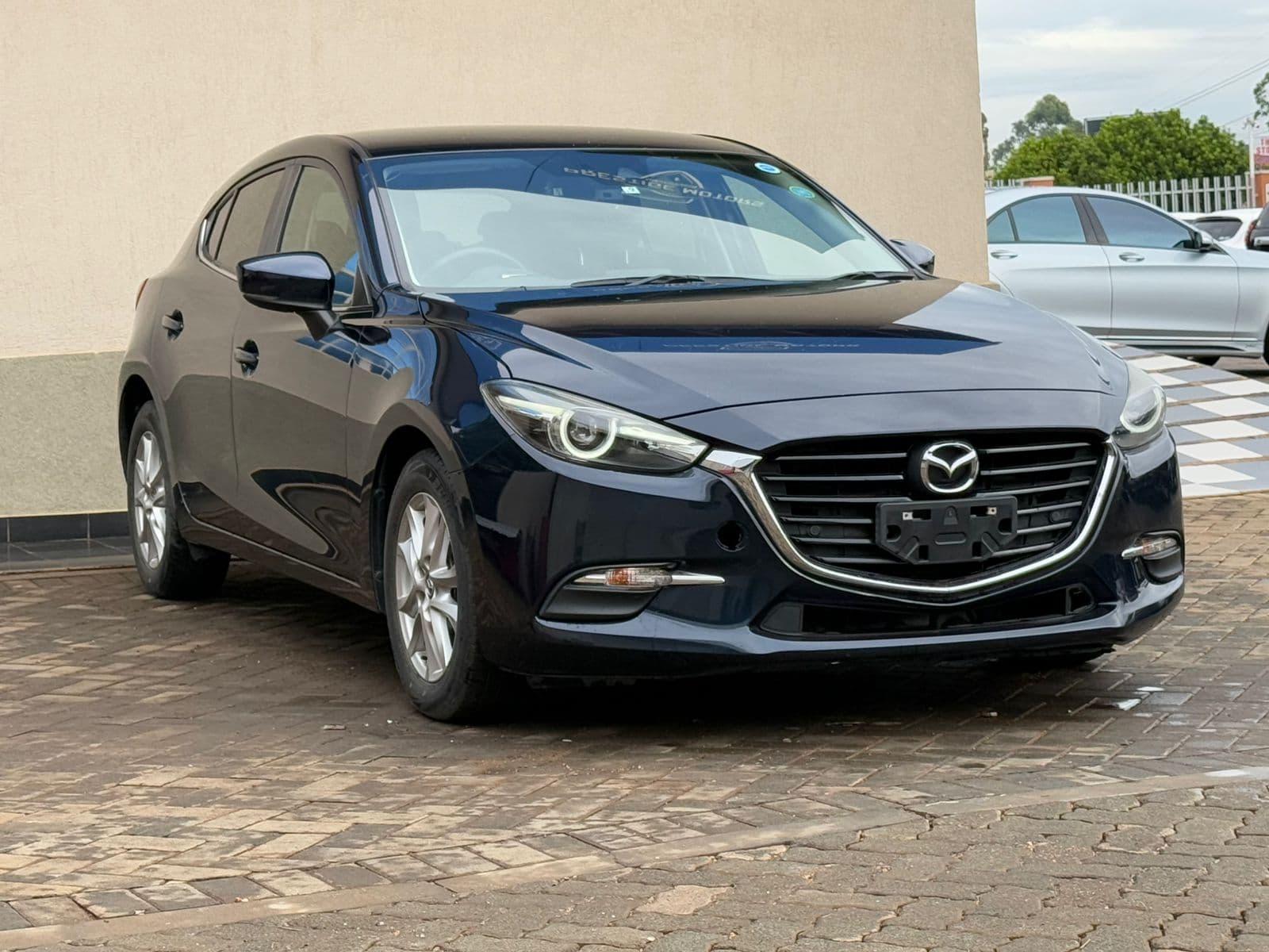 Image of Mazda Axela YOM - 2017