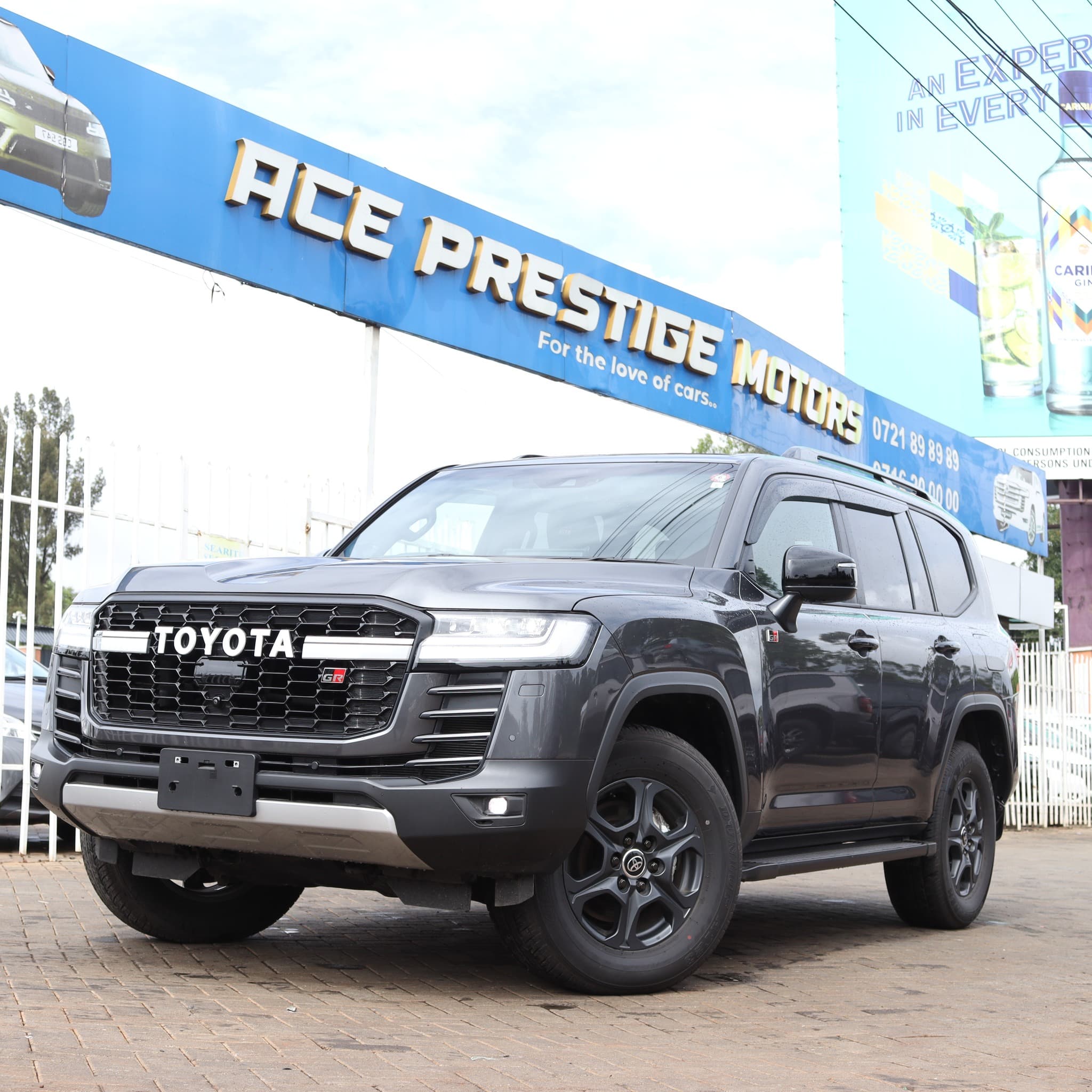 Image of Toyota Land Cruiser 300 GR Sport YOM - 2022