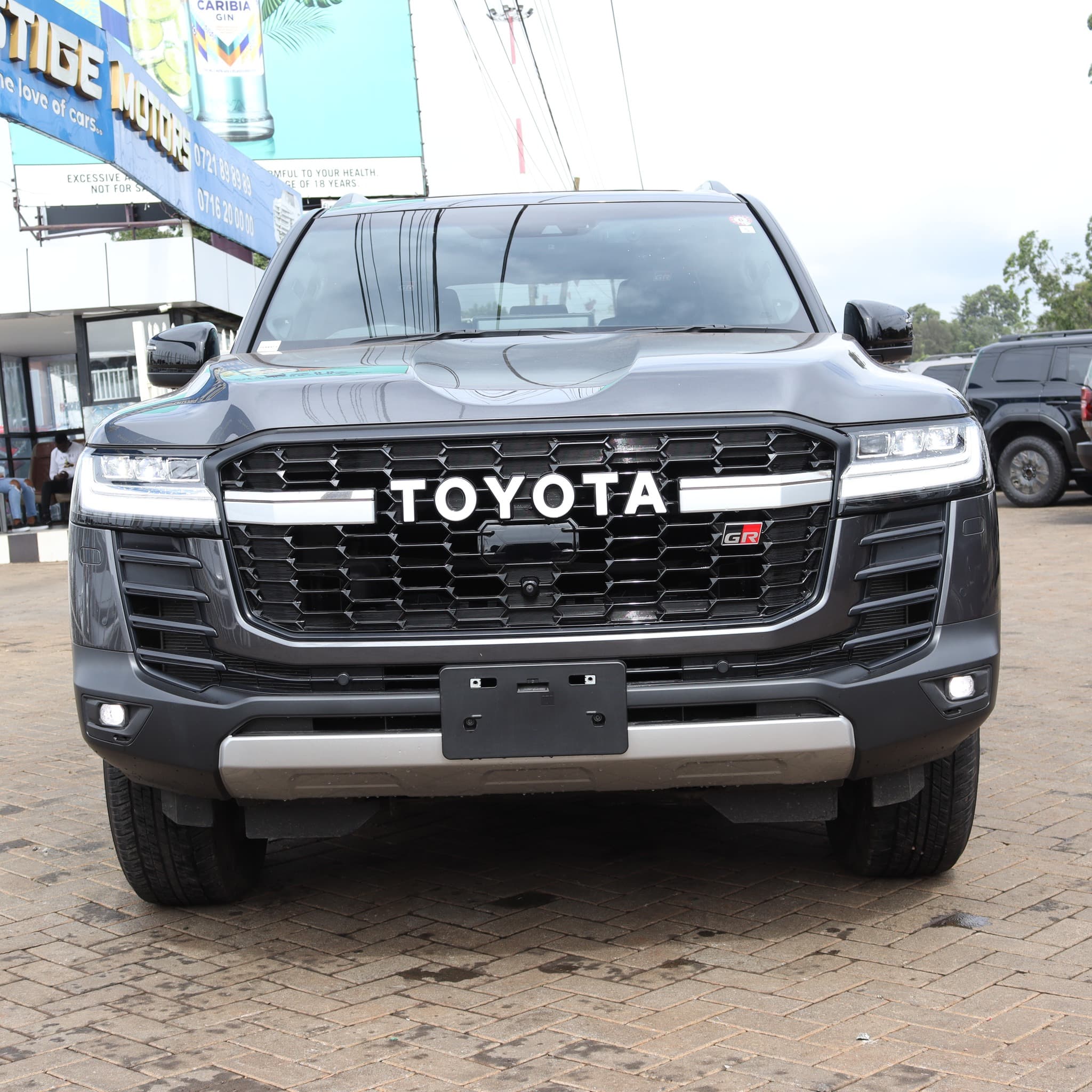 Image of Toyota Land Cruiser 300 GR Sport YOM - 2022