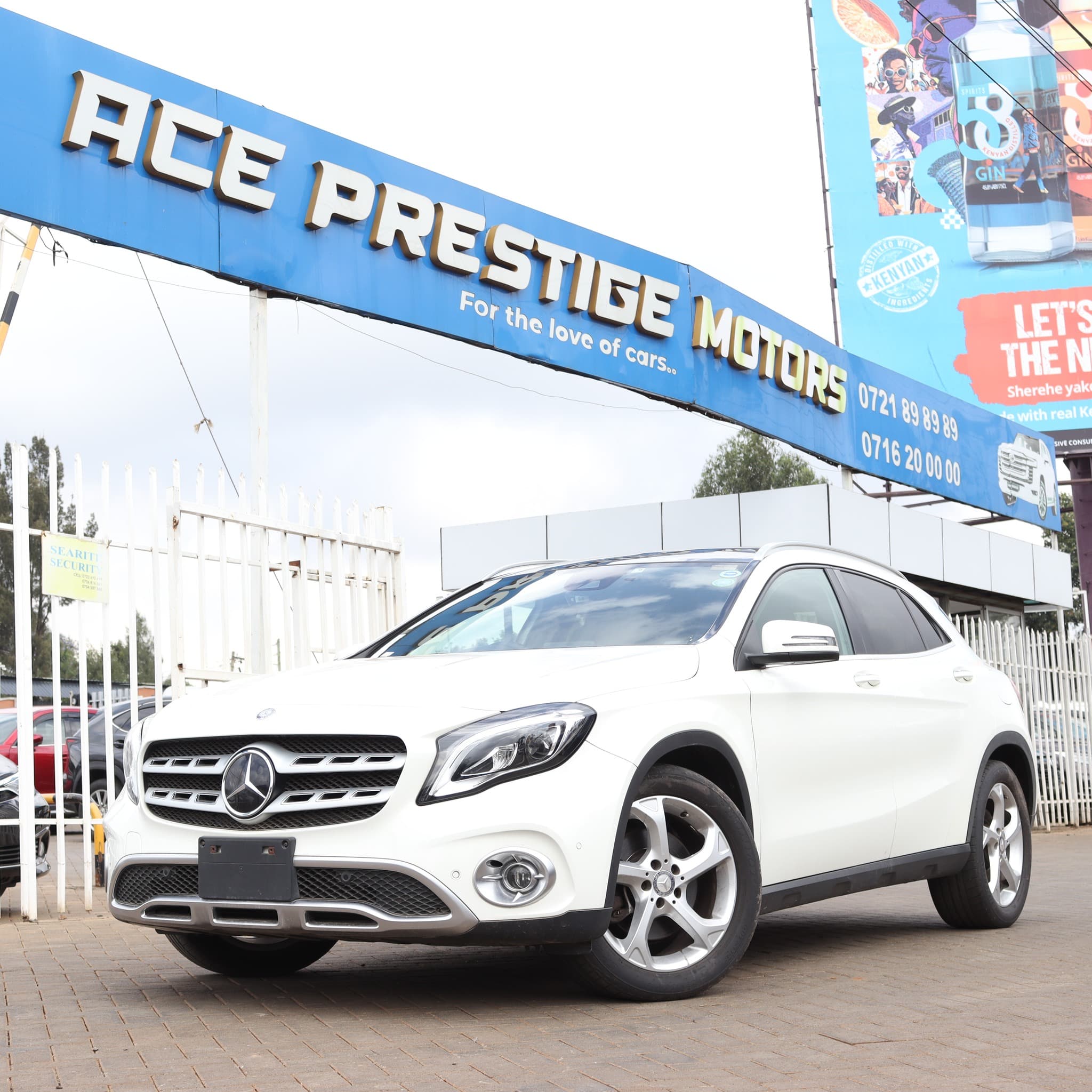 Image of Mercedes-Benz GLA 220d  YOM - 2017