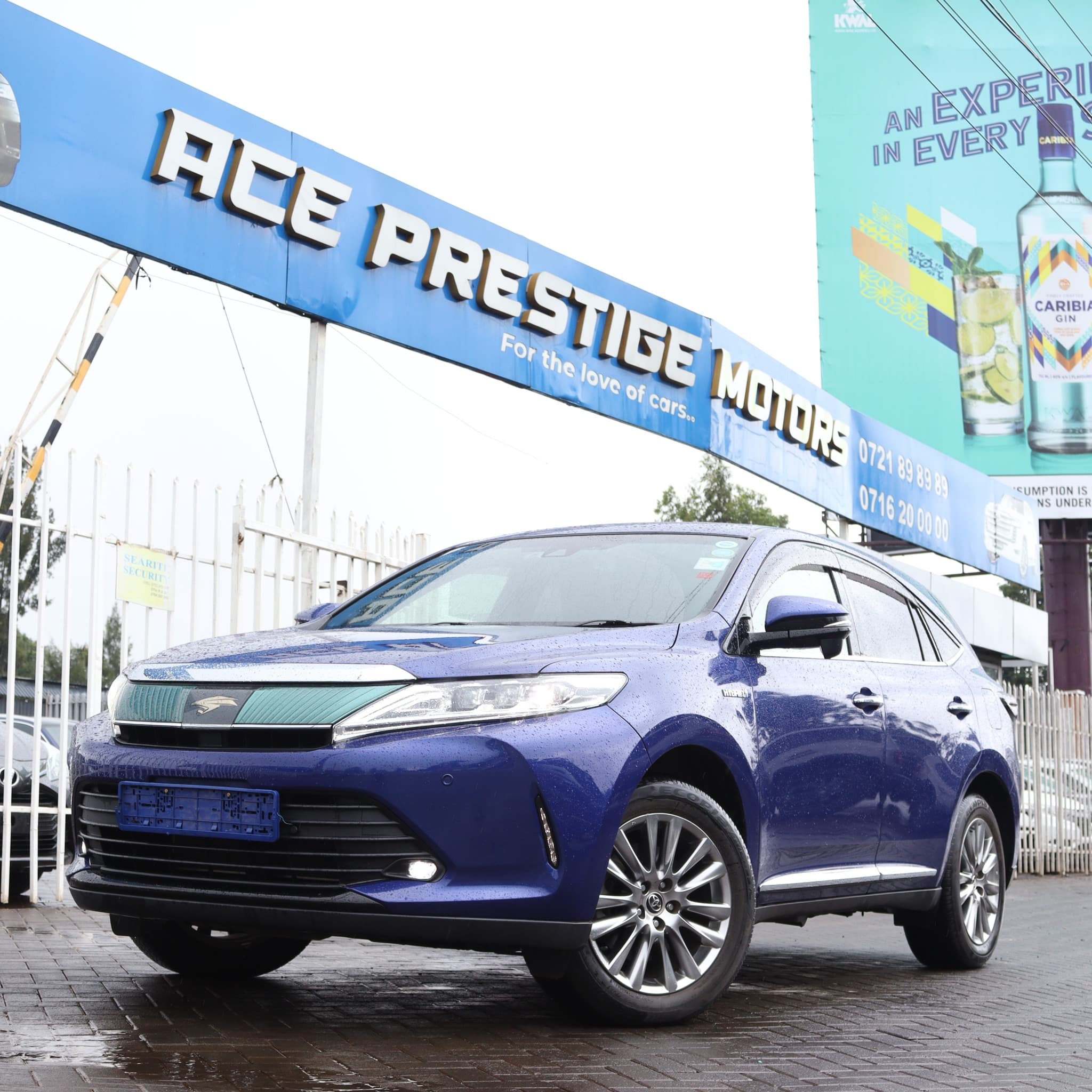Image of Toyota Harrier Hybrid 4WD YOM - 2017