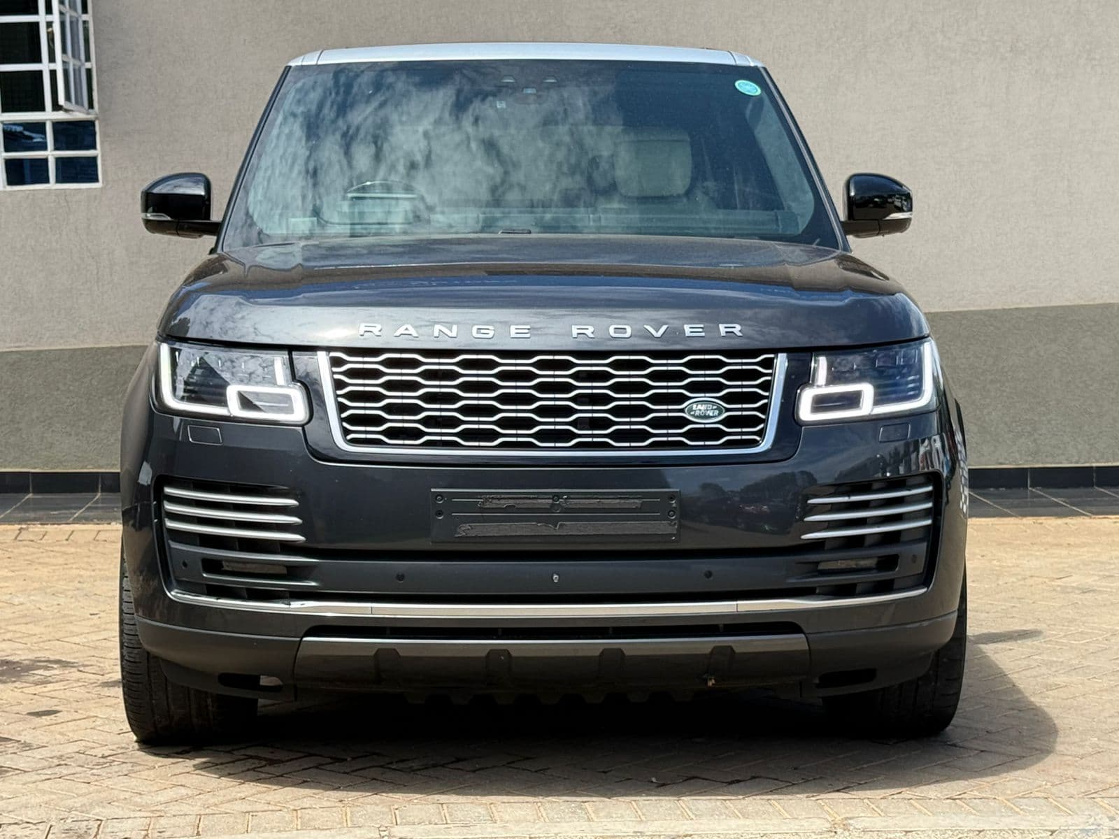 Image of Range Rover Vogue Autobiography YOM - 2018