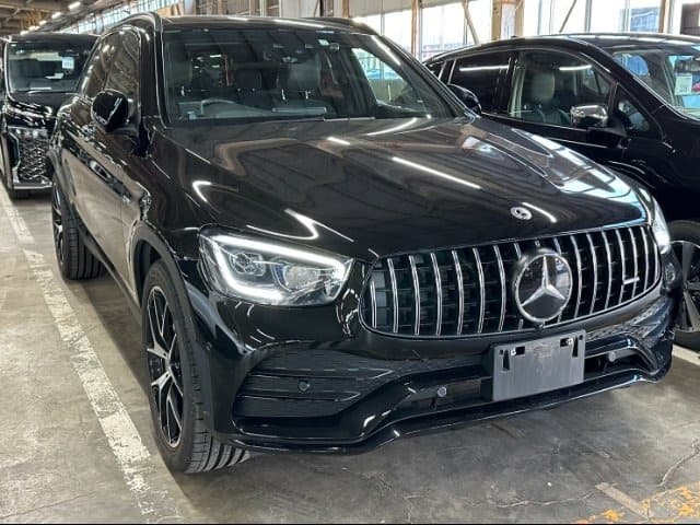 Image of Mercedes-Benz AMG GLC43 YOM - 2019