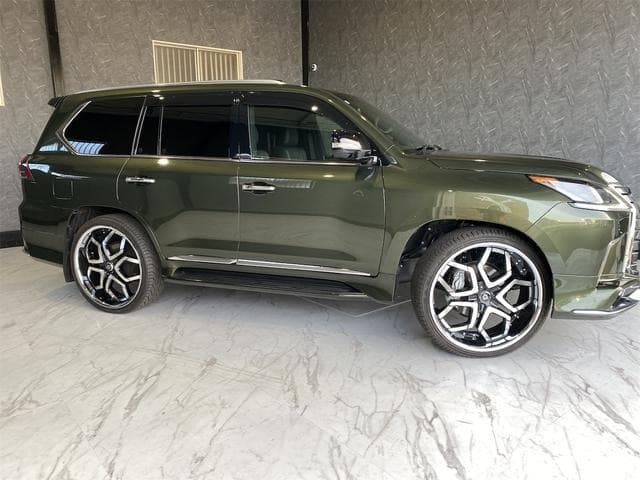 Image of Lexus LX570 Black Sequence YOM - 2021