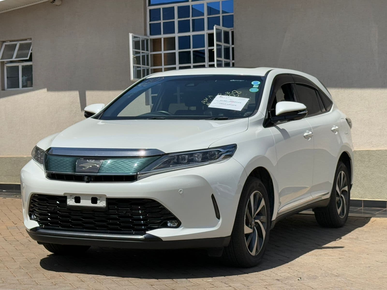 Image of Toyota Harrier Turbo Sunroof YOM - 2017