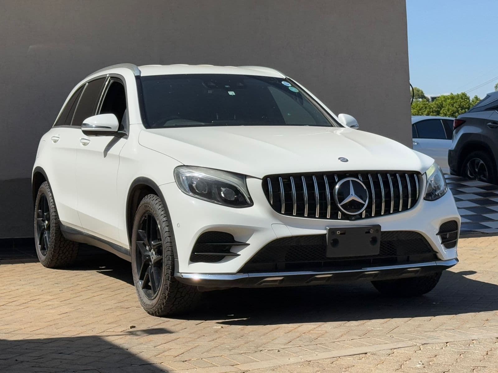Image of Mercedes-Benz GLC 250 YOM - 2017