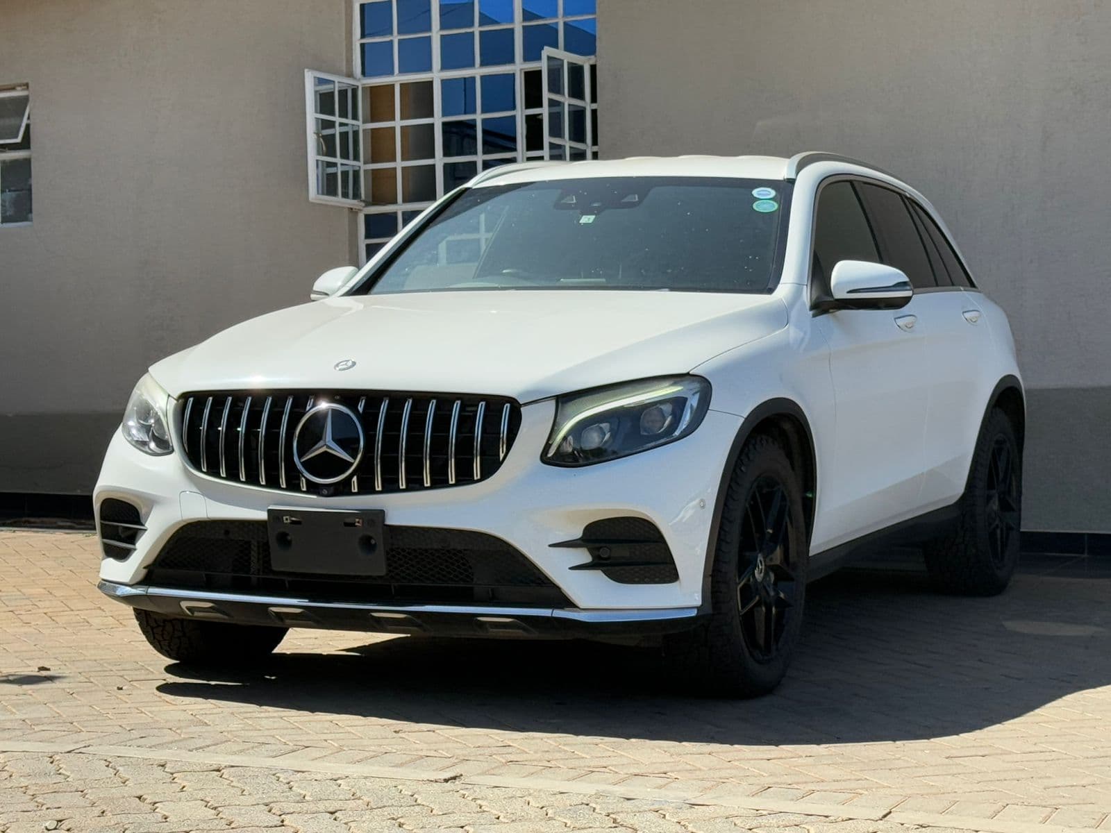 Image of Mercedes-Benz GLC 250 YOM - 2017