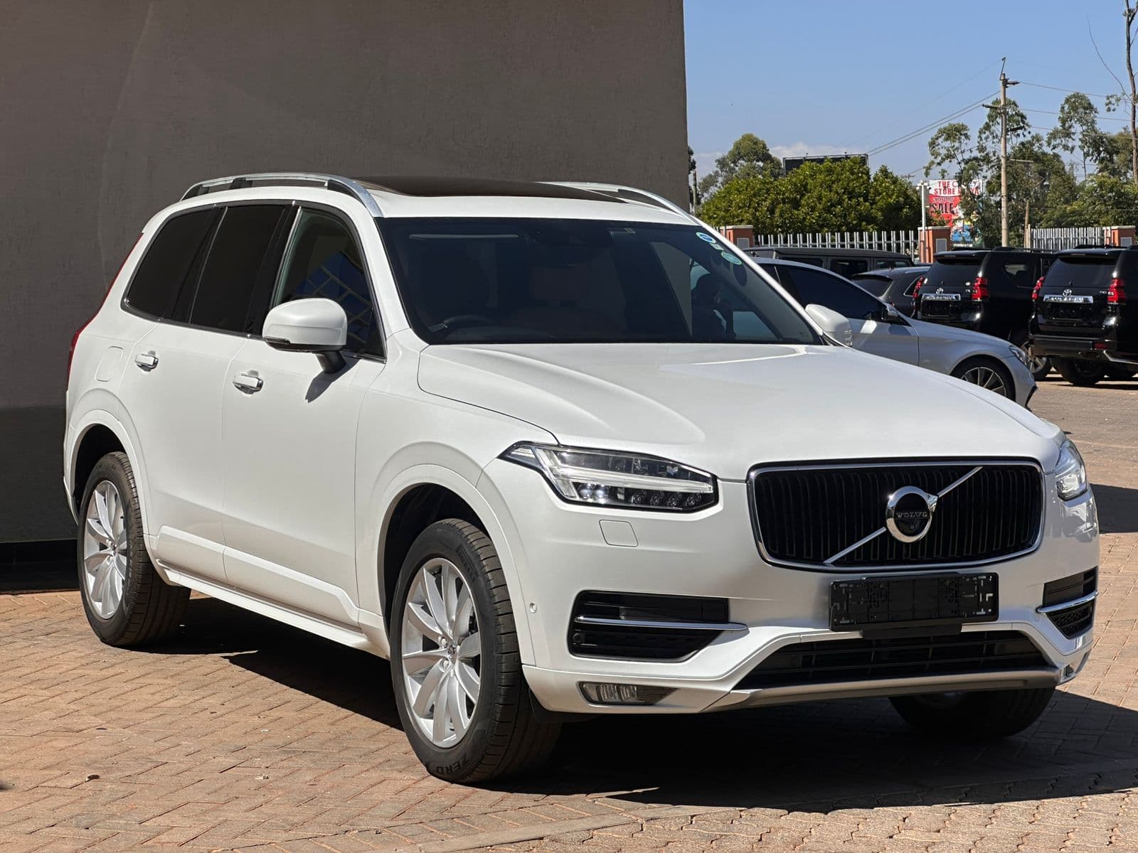 Image of Volvo XC90 T5 YOM - 2016