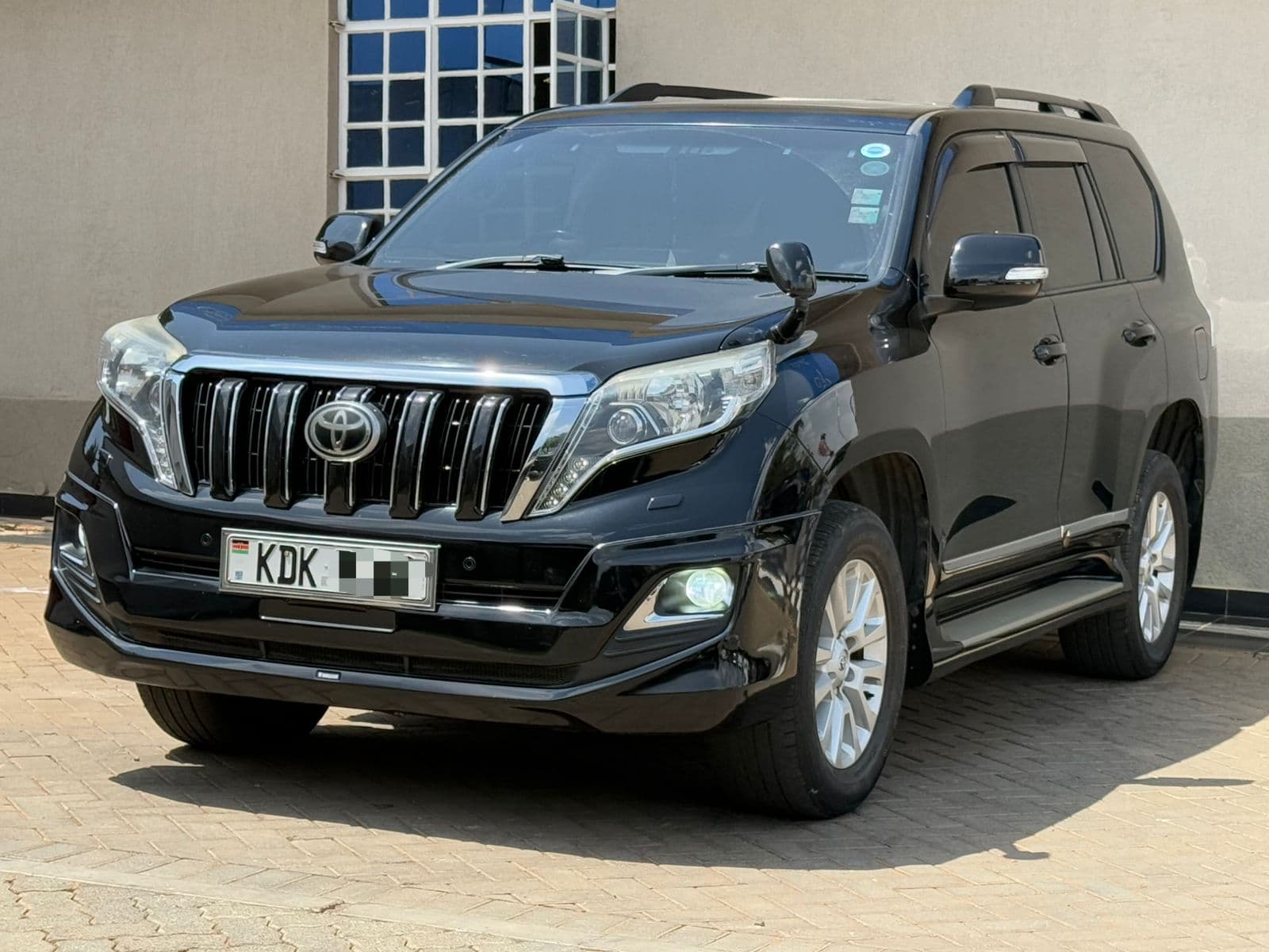 Image of Toyota Land Cruiser Prado TZG YOM - 2016