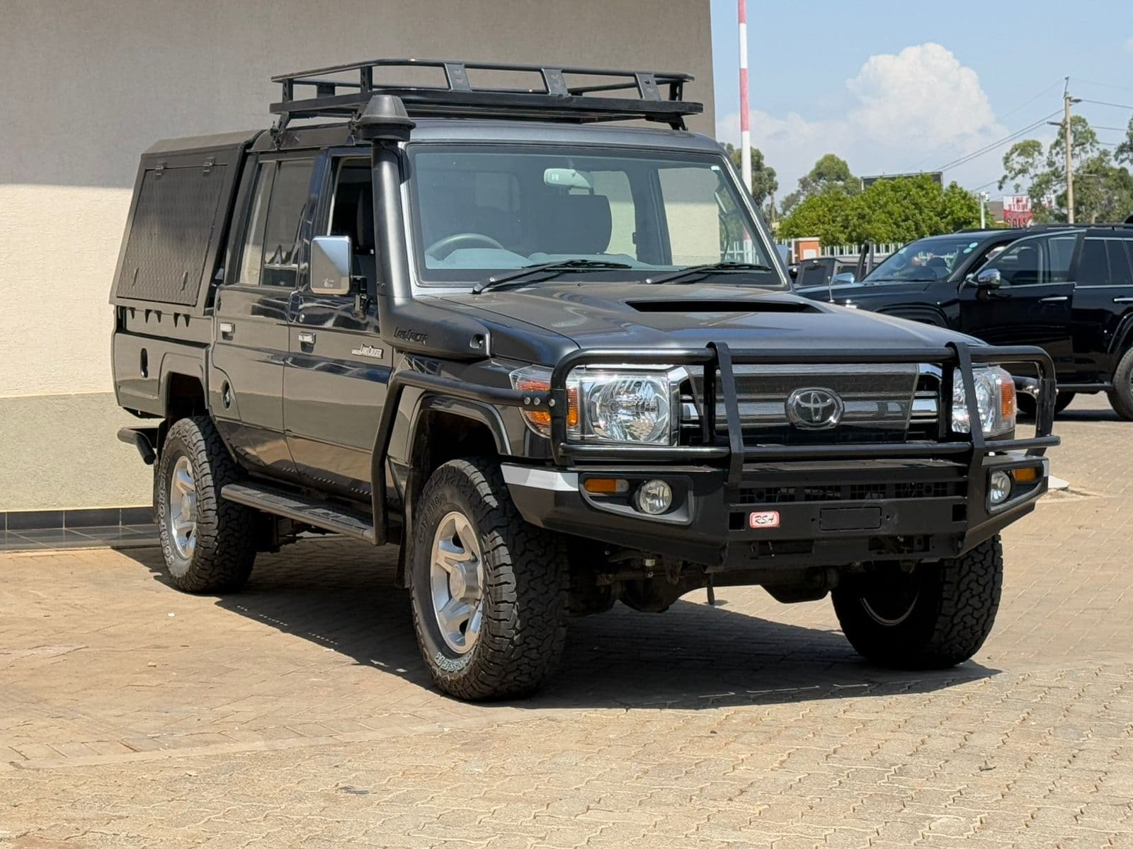 Image of Land Cruiser 79 Series V8 YOM - 2022