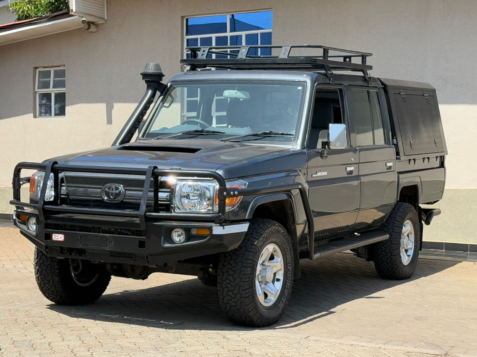 Image of Land Cruiser 79 Series V8 YOM - 2022