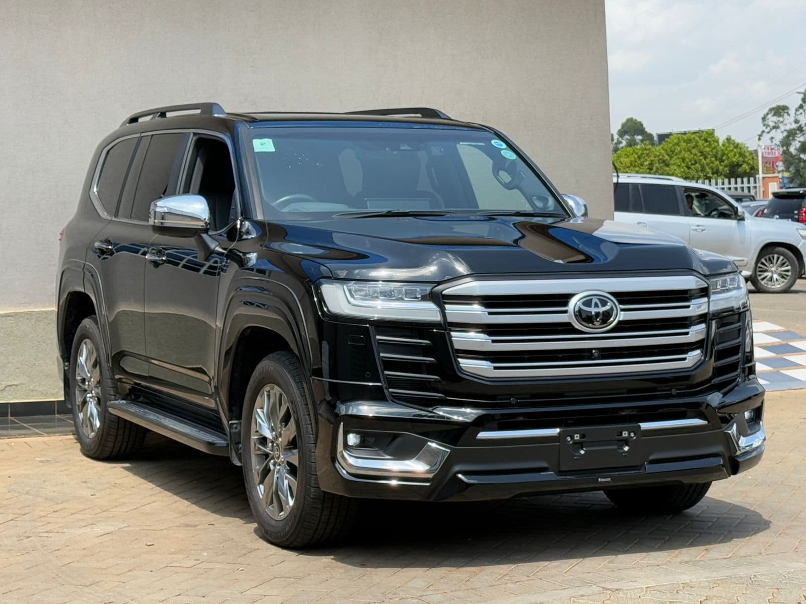 Image of Toyota Land Cruiser ZX LC300 YOM - 2021