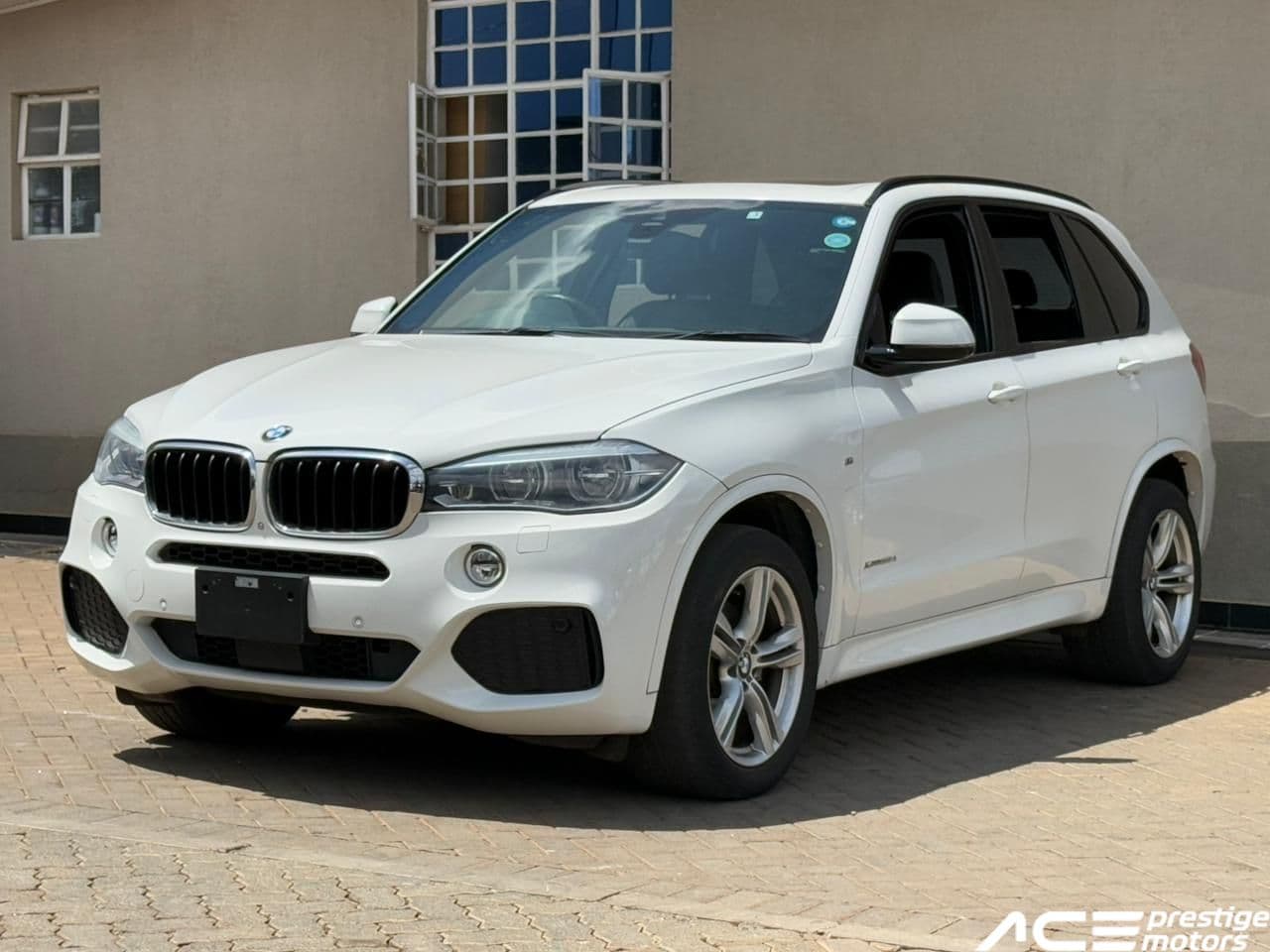Image of BMW X5 xDrive35d Sunroof YOM - 2015