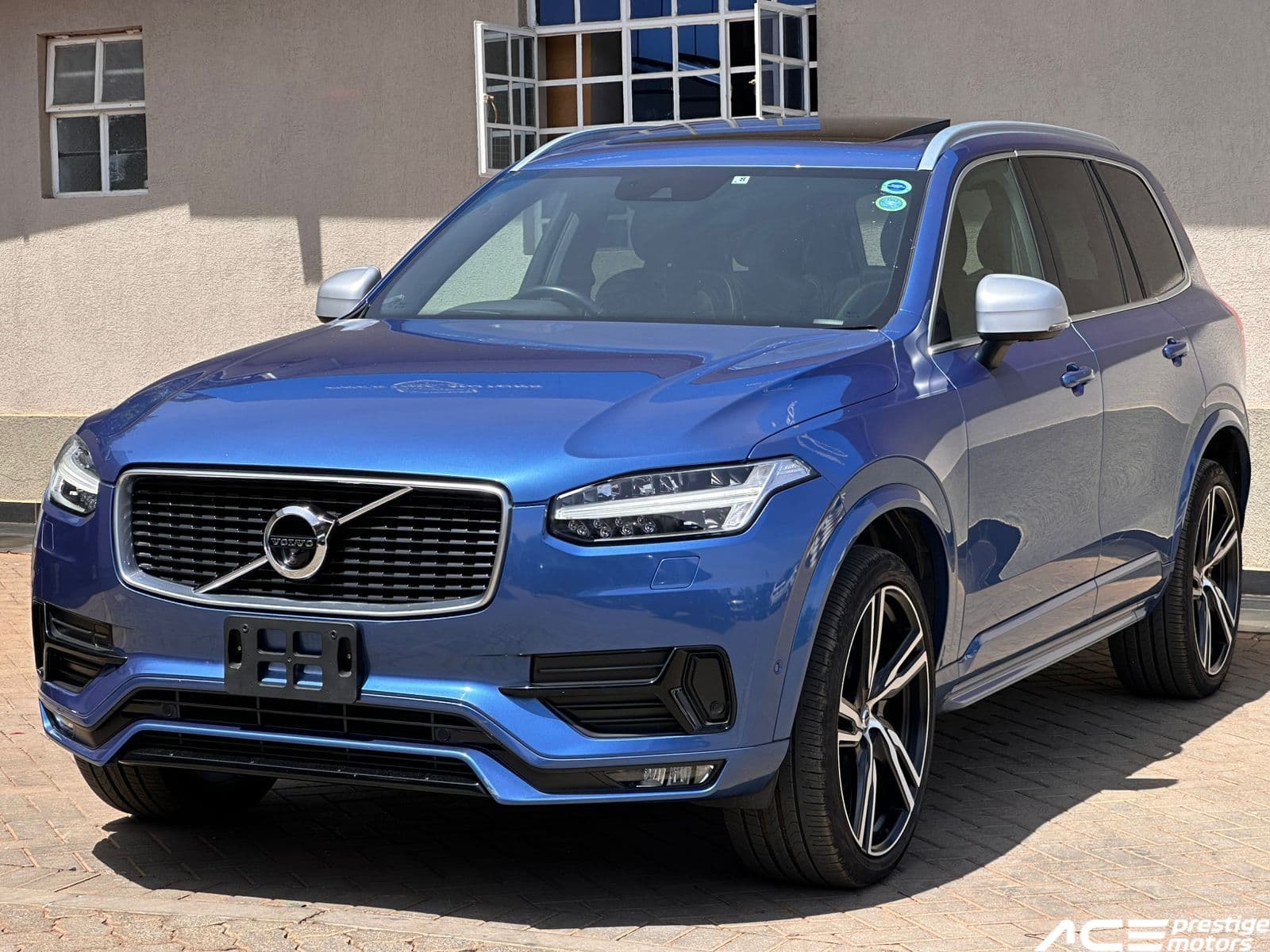 Image of Volvo XC90 T6 R-Design AWD YOM - 2018