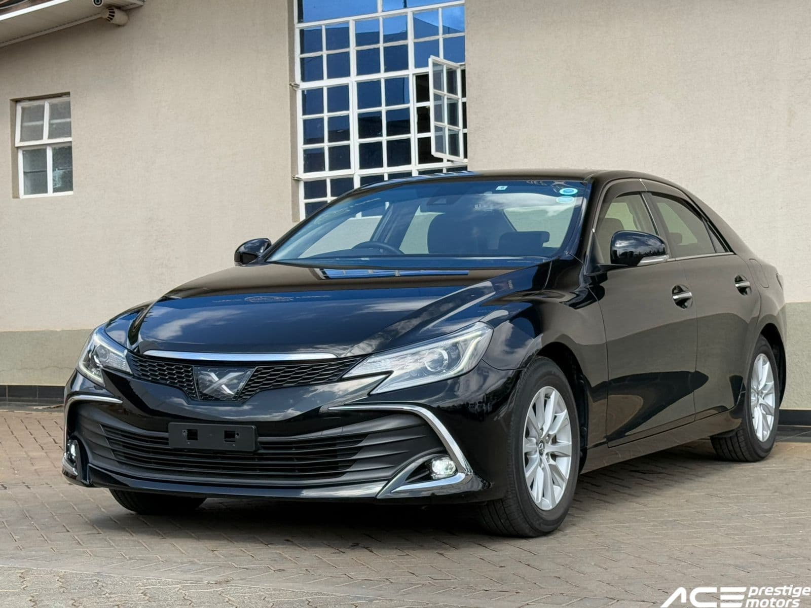 Image of Toyota Mark X  YOM - 2017