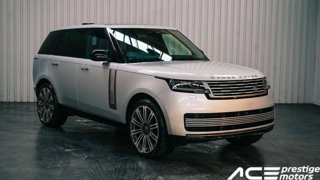 Image of Range Rover Vogue SV  YOM - 2024
