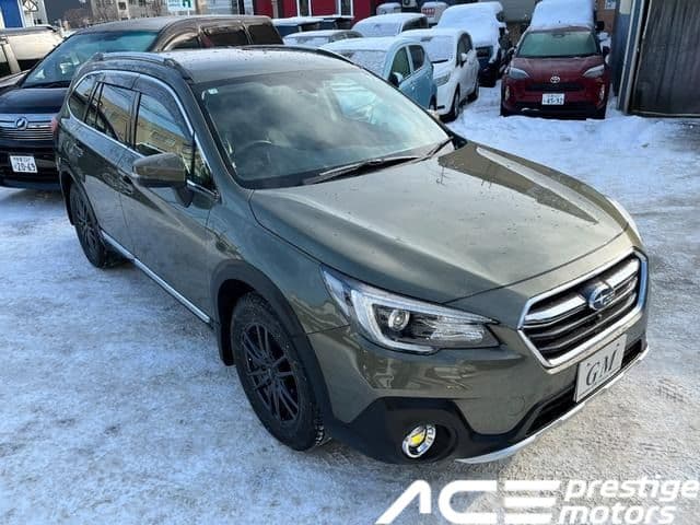 Image of Subaru Outback Limited YOM - 2018