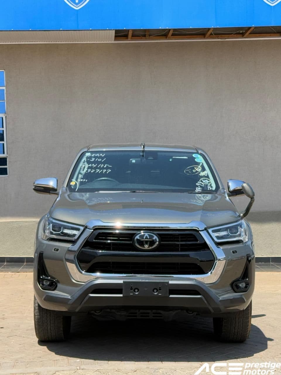 Image of Toyota Hilux YOM - 2021