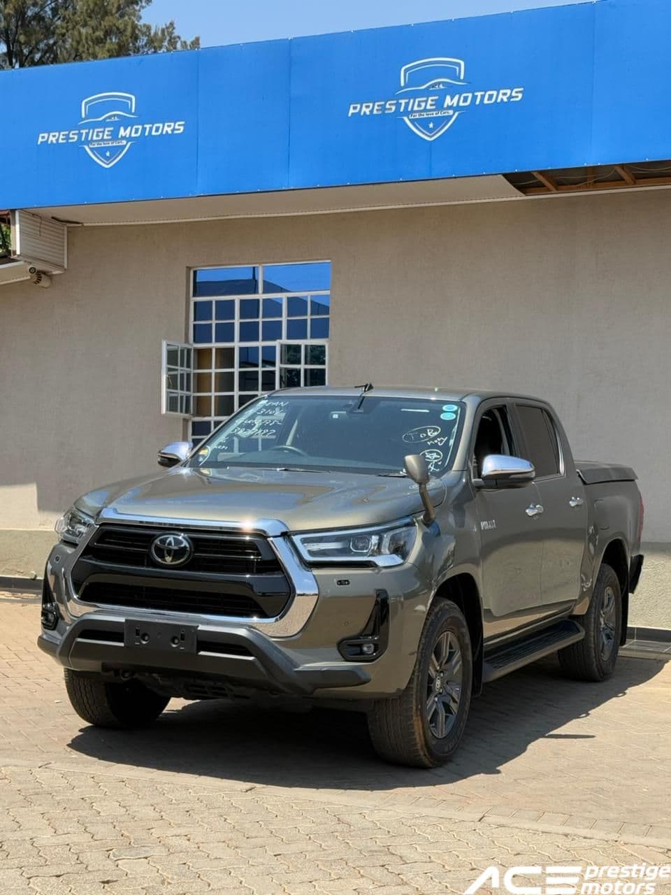 Image of Toyota Hilux YOM - 2021