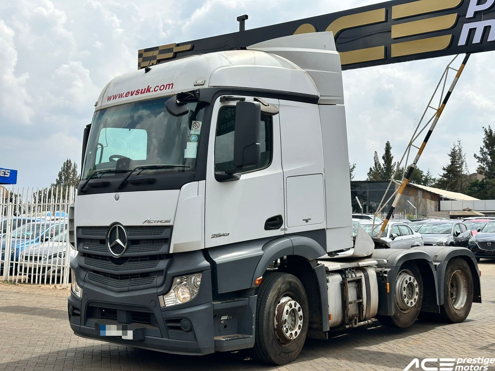 Image of Mercedes-Benz Actros YOM - 2017
