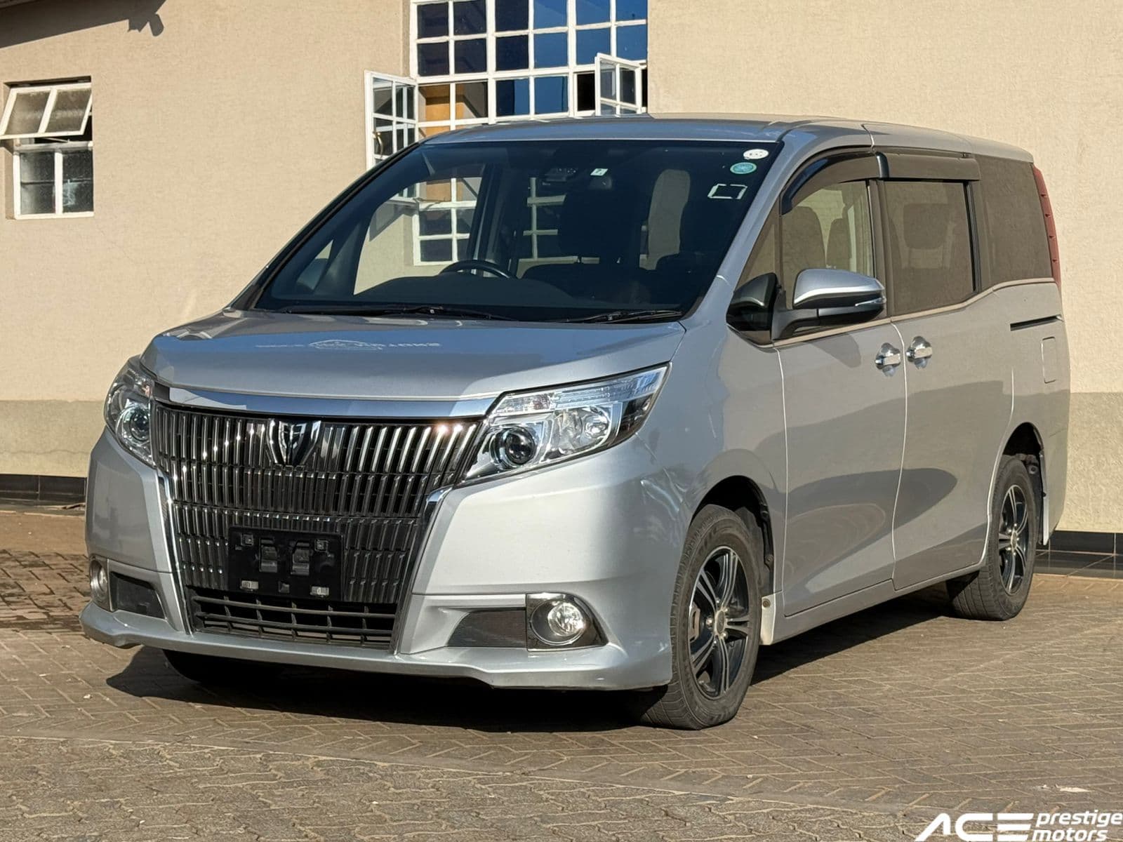 Image of Toyota Esquire YOM - 2016