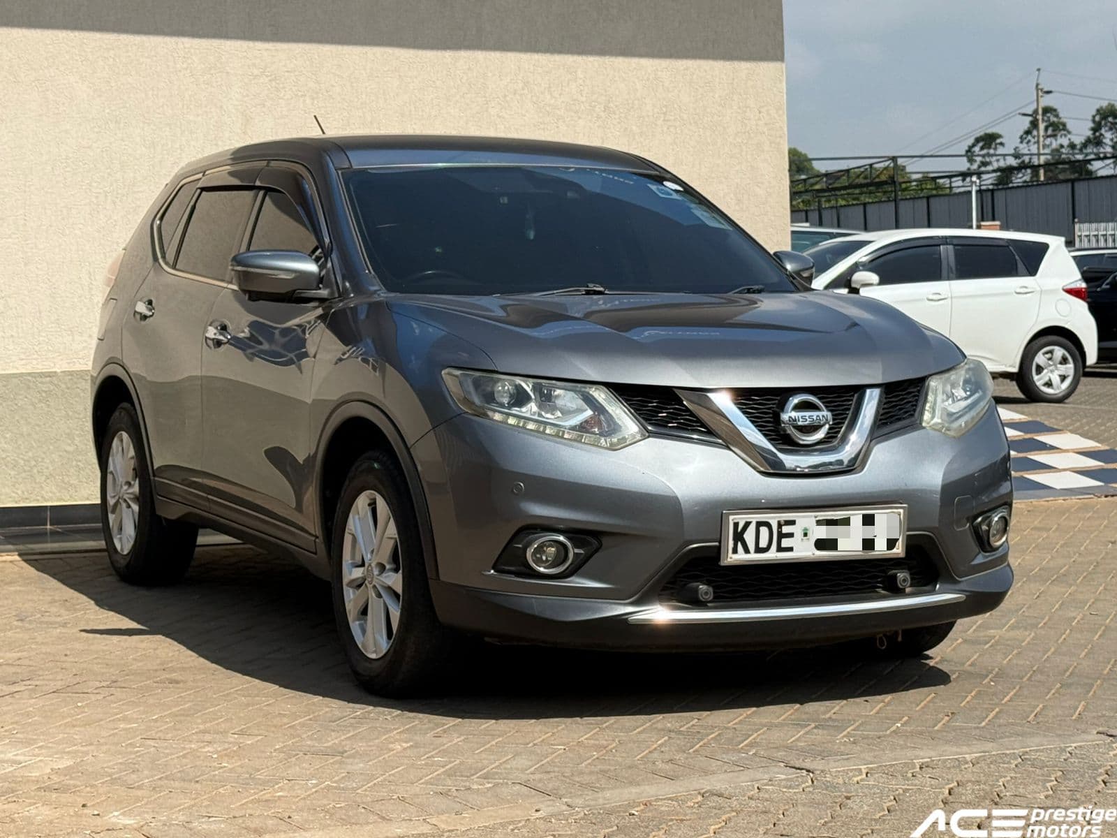 Image of Nissan X-Trail YOM - 2014