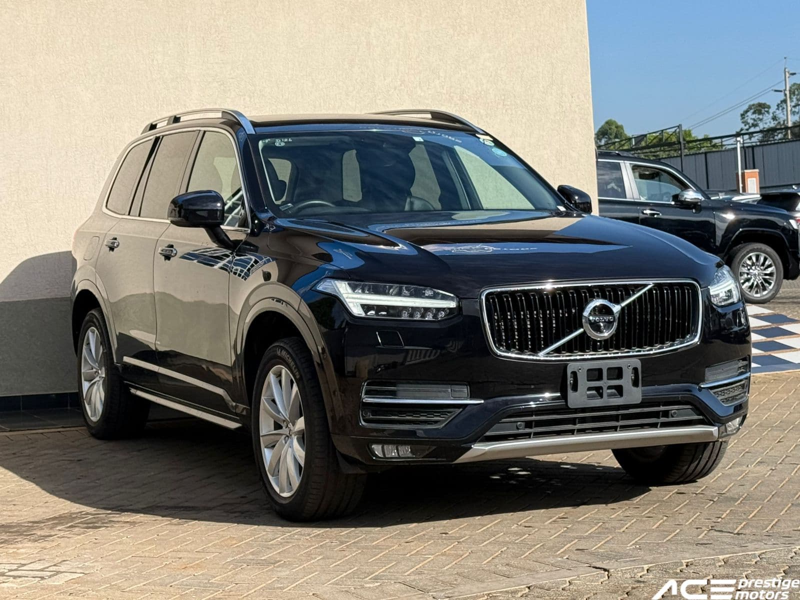 Image of Volvo XC90 T5  YOM - 2017