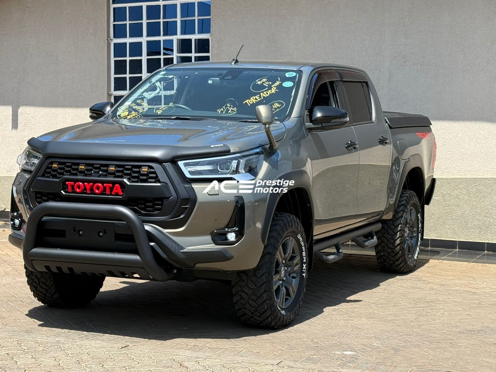 Image of Toyota Hilux YOM - 2021