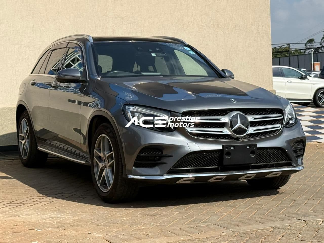 Image of Mercedes-Benz GLC 250 YOM - 2017
